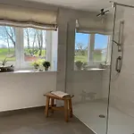 Spacious With Balcony Kronsgaard