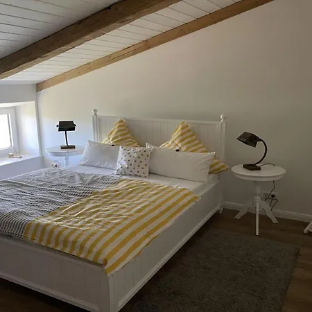 Apartment Spacious With Balcony *
